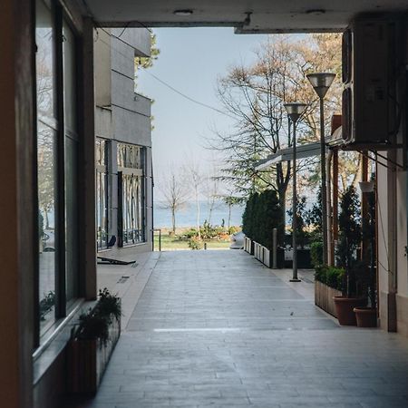 Sun&Moon Ohridlake Apartments Pogradec Exterior photo